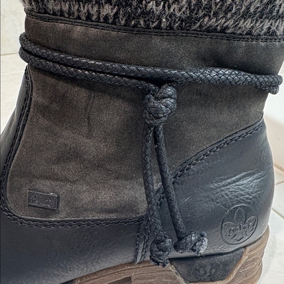 Rieker “79688 Fee” Black Faux Leather Ankle Boots with Knit Cuff & Zip Closure - Picture 3 of 9